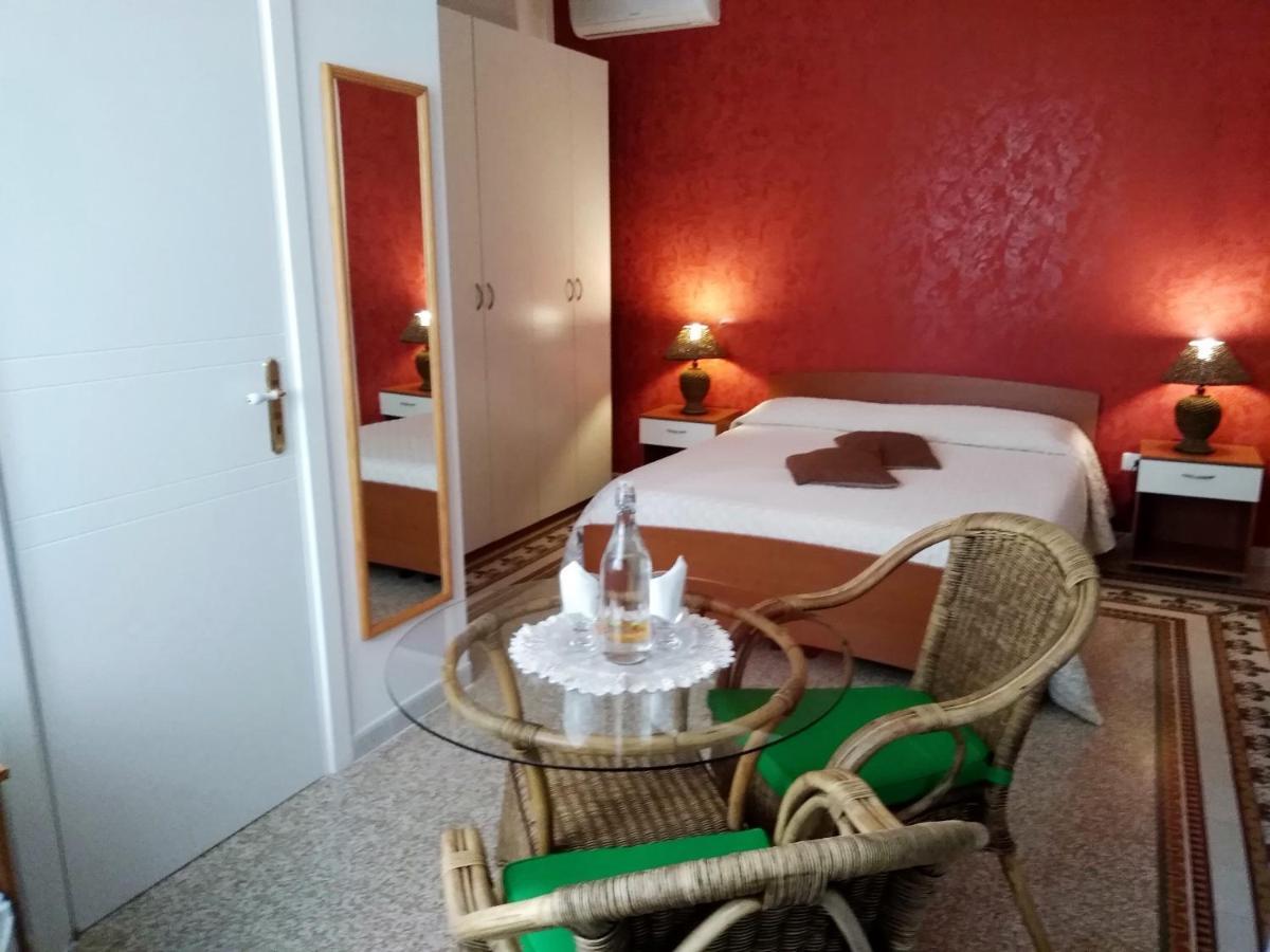 B&B Vico Vacanze Vico del Gargano Kültér fotó